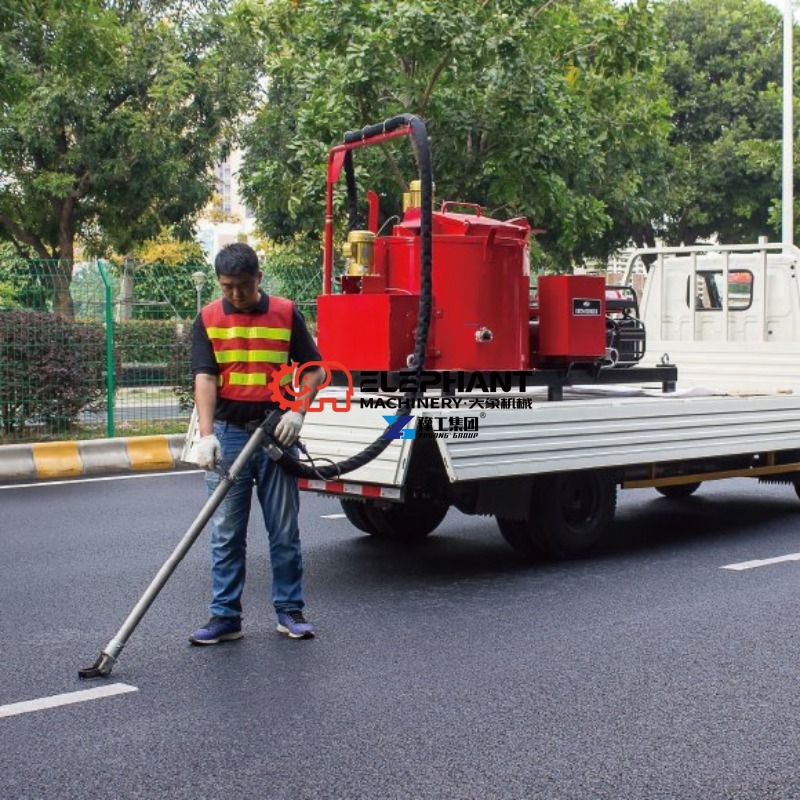 Road Crack Sealing Machine - 350L aanhangwagen type asfaltreparatiemachine voor reparatie