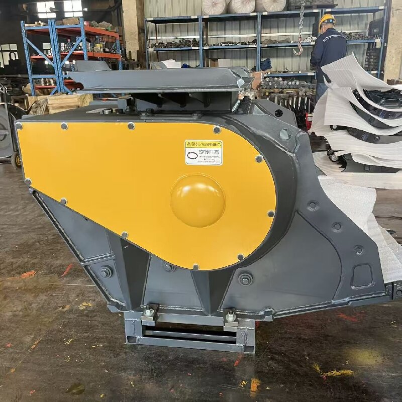 Hydraulische beton- en steenbr - Heavy Equipment With Bucket recensie en prijs